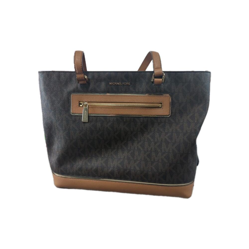 Michael Kors Brown MK Tote Bag with Gold Lightly Worn, in very good condition.